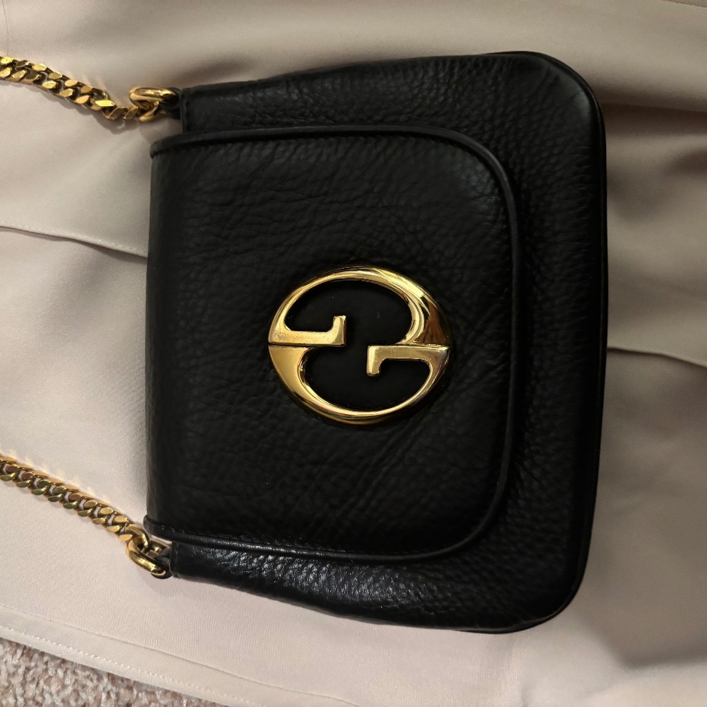 Authentic Gucci black leather crossbody